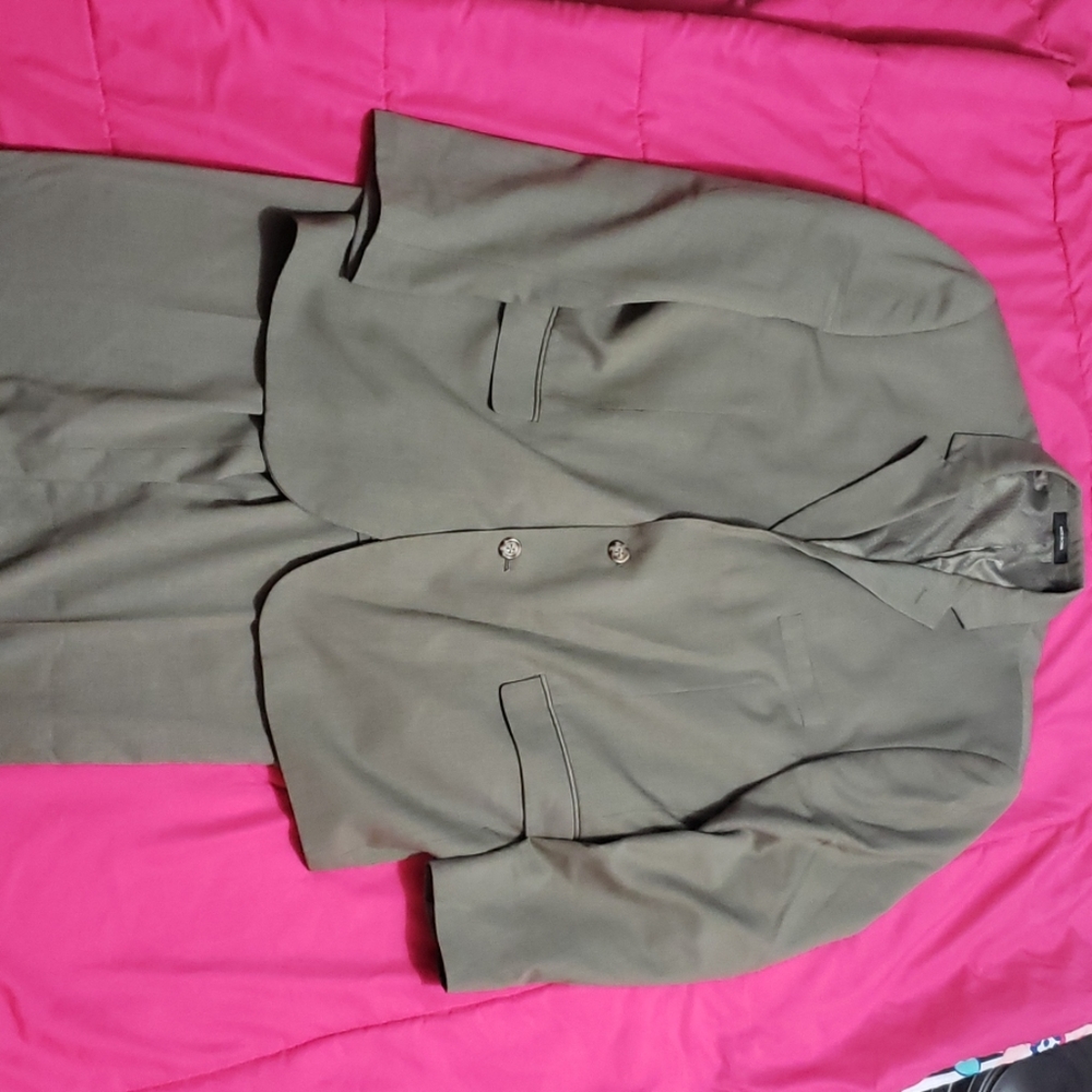 Van heusen suit